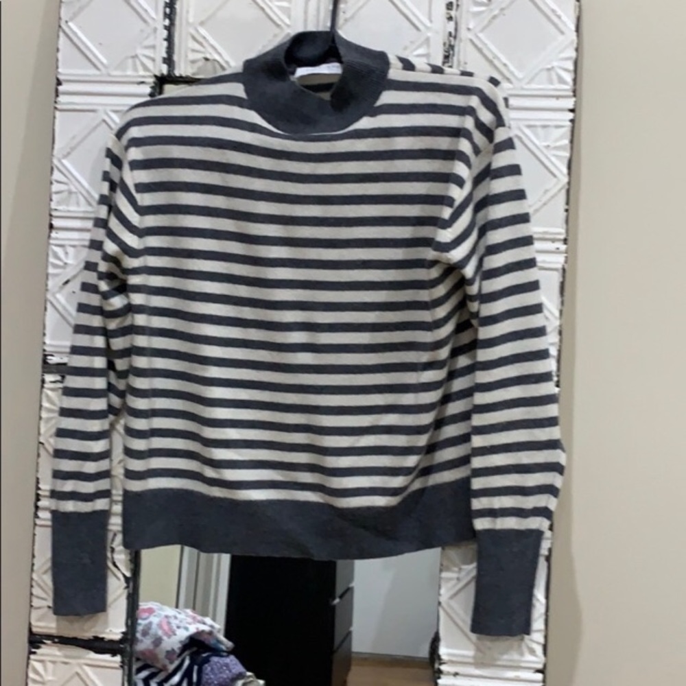 Everlane Mockneck Cashmere Sweater